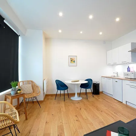 Apartment Superbe De 2 Pieces